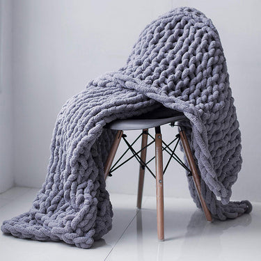 Stretchable Chunky Knit Handwoven Chenille Throw Blanket – Cozy & Stylish Accent