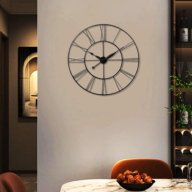 Large Vintage Metal Wall Clock – Silent Round Clock with Roman Numerals
