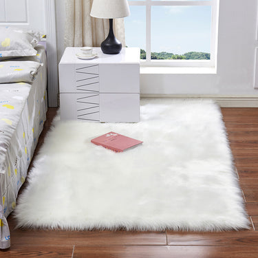 Ultra-Soft Shaggy Area Rug – White Faux Fur