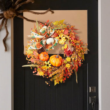 Halloween Artificial Pumpkin and Maple Leaves Wreath – 50cm Seasonal Fall Decoration