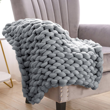 Chunky Knit Throw Blanket – Handwoven Decorative Soft Blanket for Bed or Sofa